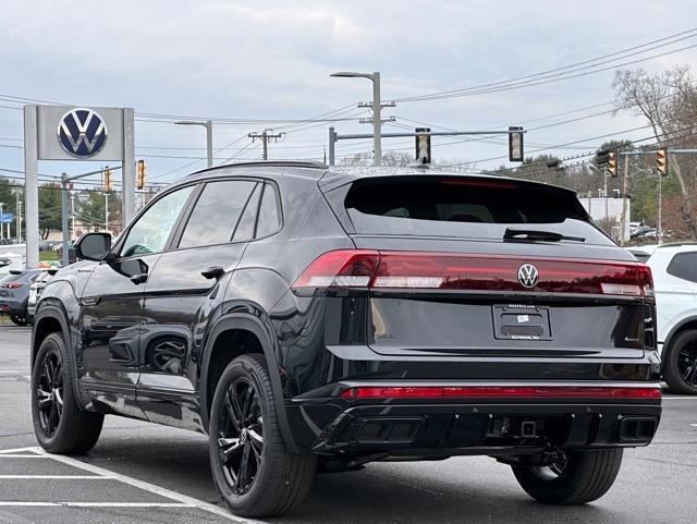 new 2025 Volkswagen Atlas Cross Sport car, priced at $48,155