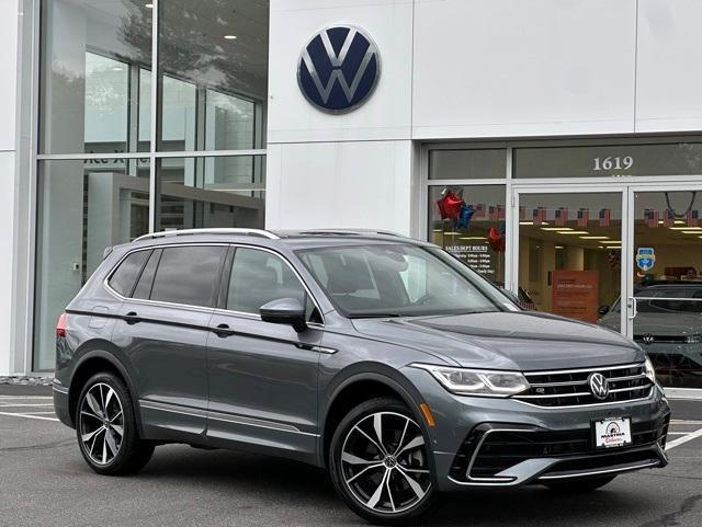 used 2024 Volkswagen Tiguan car, priced at $31,891