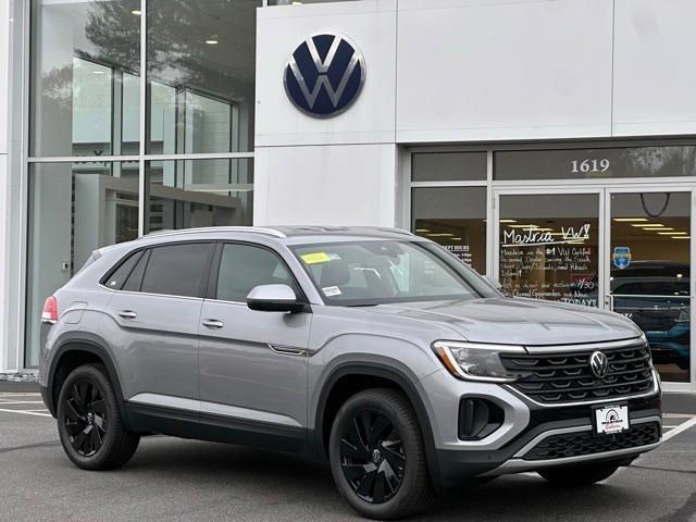 new 2026 Volkswagen Atlas Cross Sport car, priced at $44,874