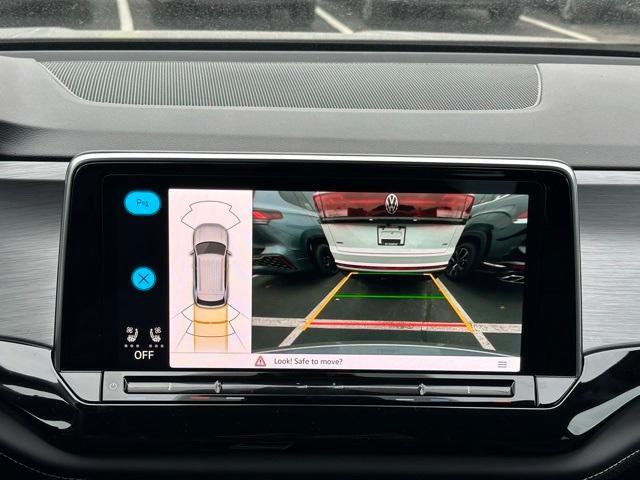 new 2026 Volkswagen Atlas Cross Sport car, priced at $44,874