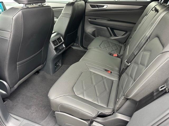 new 2026 Volkswagen Atlas Cross Sport car, priced at $44,874