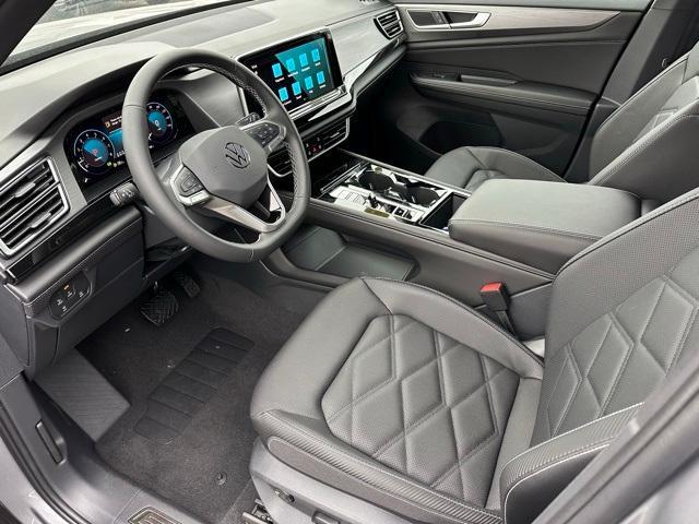 new 2026 Volkswagen Atlas Cross Sport car, priced at $44,874