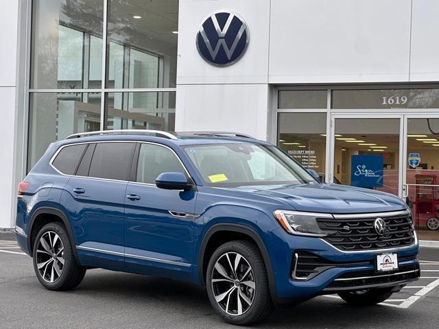 new 2025 Volkswagen Atlas car, priced at $51,967