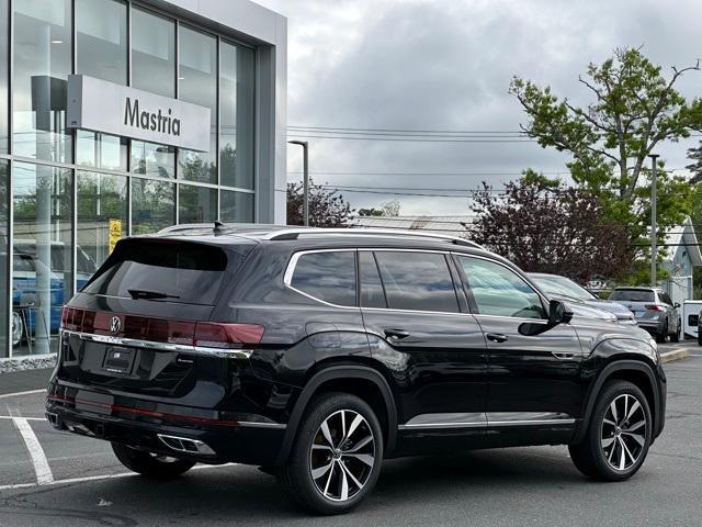 new 2025 Volkswagen Atlas car, priced at $52,509