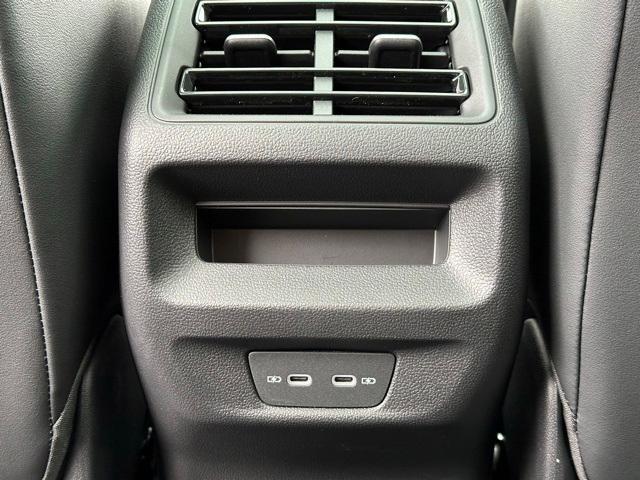 new 2025 Volkswagen Tiguan car, priced at $39,549