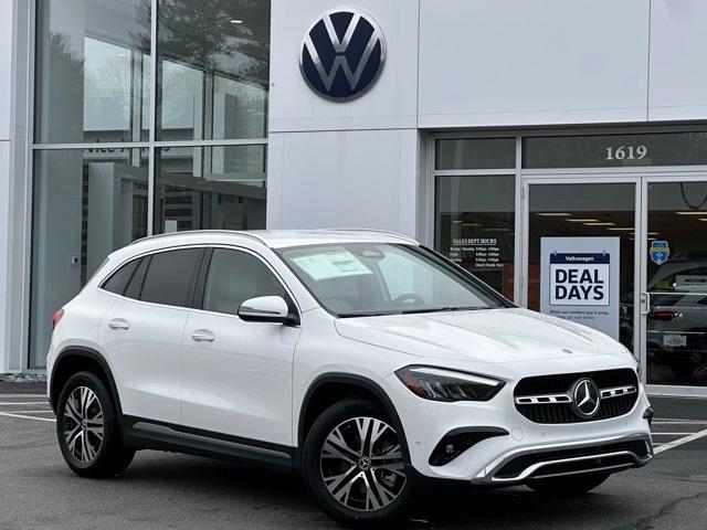 used 2025 Mercedes-Benz GLA 250 car, priced at $43,891
