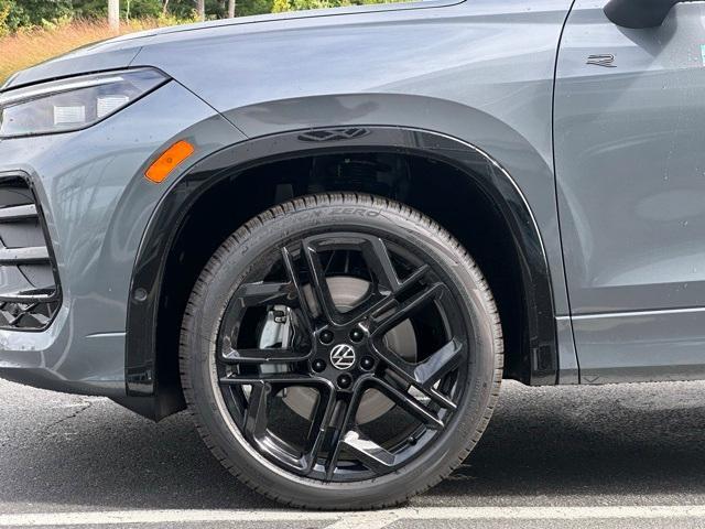 new 2025 Volkswagen Tiguan car, priced at $37,418