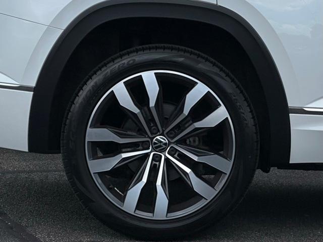 used 2022 Volkswagen Atlas car, priced at $34,892