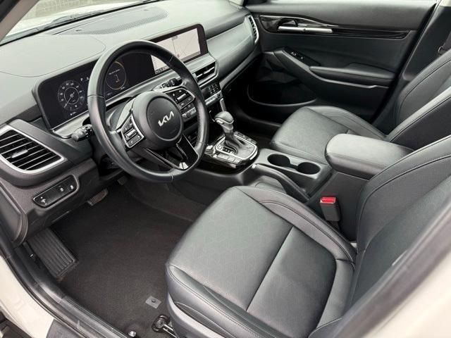 used 2024 Kia Seltos car, priced at $23,492
