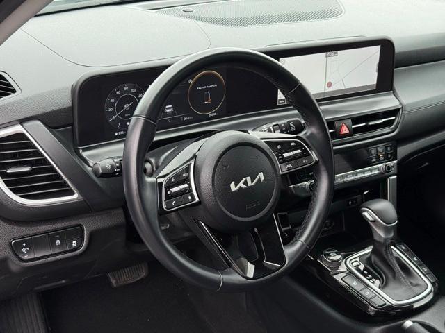 used 2024 Kia Seltos car, priced at $23,492