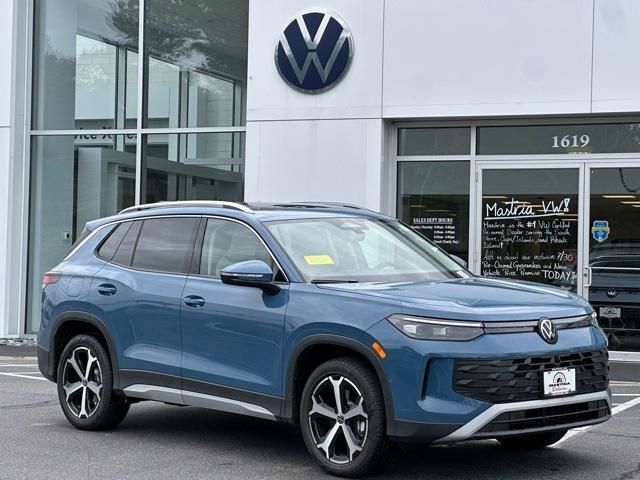 new 2025 Volkswagen Tiguan car, priced at $35,781