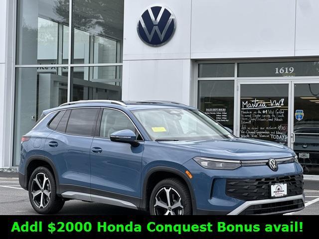 new 2025 Volkswagen Tiguan car, priced at $34,490