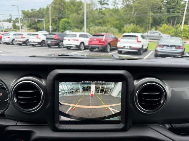 used 2022 Jeep Wrangler Unlimited car, priced at $31,982