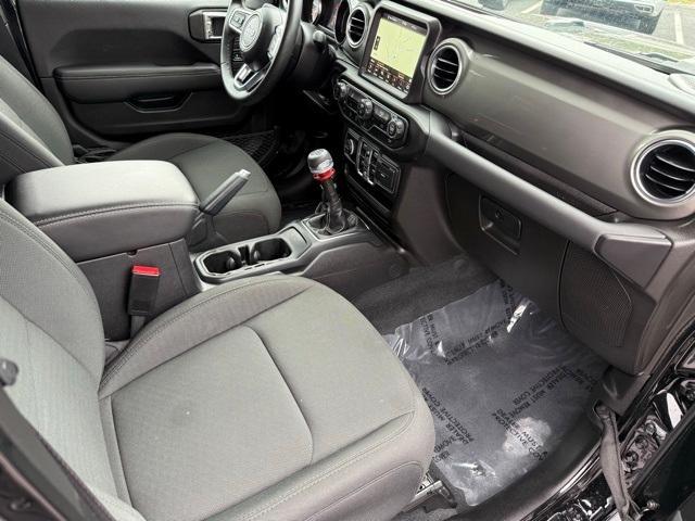 used 2022 Jeep Wrangler Unlimited car, priced at $31,982