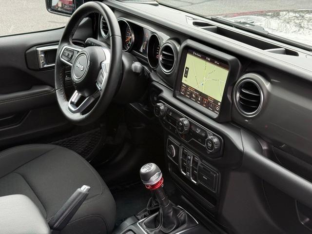 used 2022 Jeep Wrangler Unlimited car, priced at $31,982