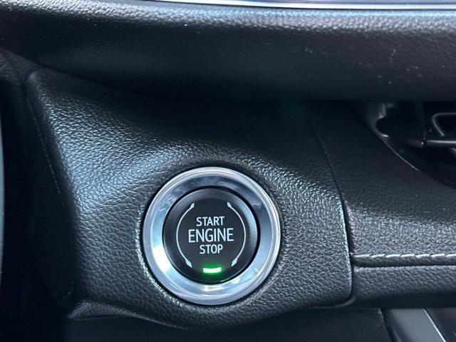 used 2023 Buick Envision car, priced at $27,890