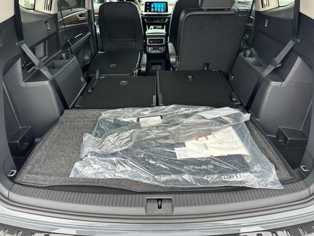new 2026 Volkswagen Atlas car, priced at $47,085