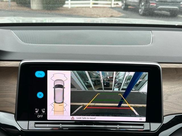 new 2026 Volkswagen Atlas car, priced at $47,085