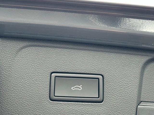 new 2026 Volkswagen Atlas car, priced at $47,085