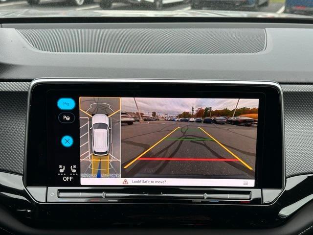 new 2026 Volkswagen Atlas Cross Sport car, priced at $53,248