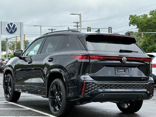 new 2025 Volkswagen Tiguan car, priced at $39,081