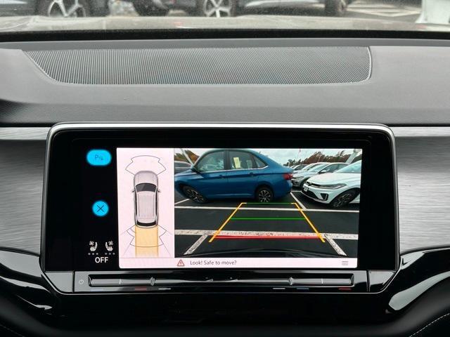 new 2026 Volkswagen Atlas Cross Sport car, priced at $45,394