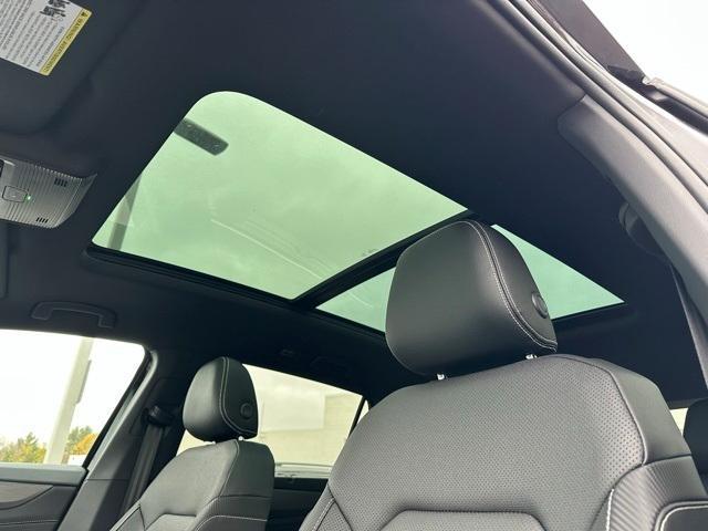 new 2026 Volkswagen Atlas Cross Sport car, priced at $45,394