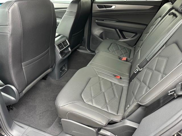 new 2026 Volkswagen Atlas Cross Sport car, priced at $45,394