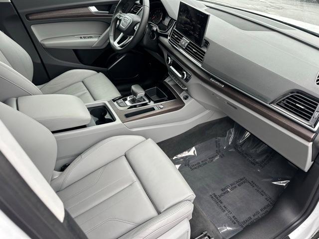 used 2024 Audi Q5 car, priced at $41,692