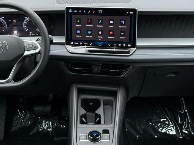 new 2025 Volkswagen Tiguan car, priced at $36,825