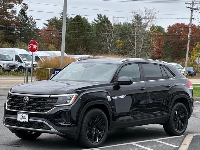 new 2026 Volkswagen Atlas Cross Sport car, priced at $45,906