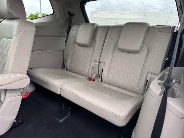 used 2024 Volkswagen Atlas car, priced at $42,983