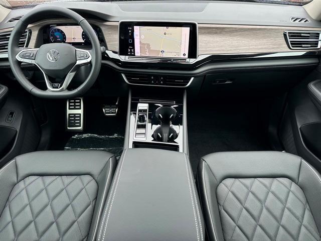 new 2026 Volkswagen Atlas car, priced at $55,216