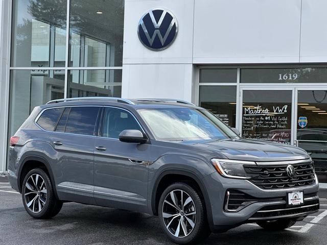new 2026 Volkswagen Atlas car, priced at $55,216
