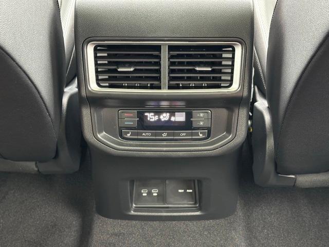new 2026 Volkswagen Atlas car, priced at $55,216