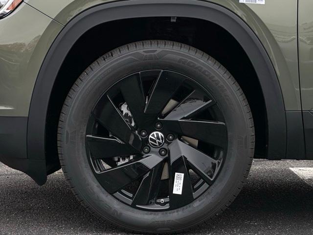 new 2026 Volkswagen Atlas car, priced at $45,949