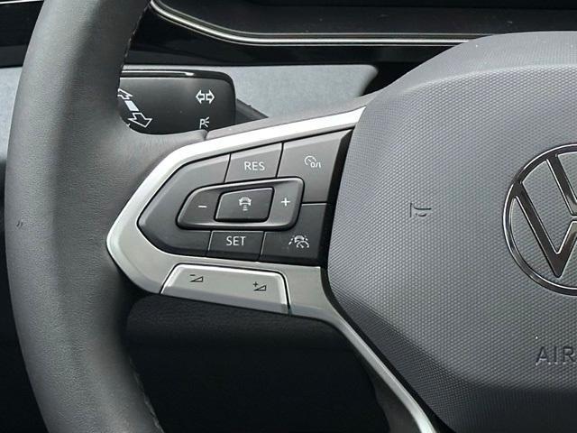 new 2025 Volkswagen Jetta car, priced at $27,152