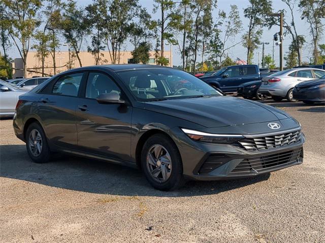 new 2025 Hyundai Elantra car, priced at $23,560