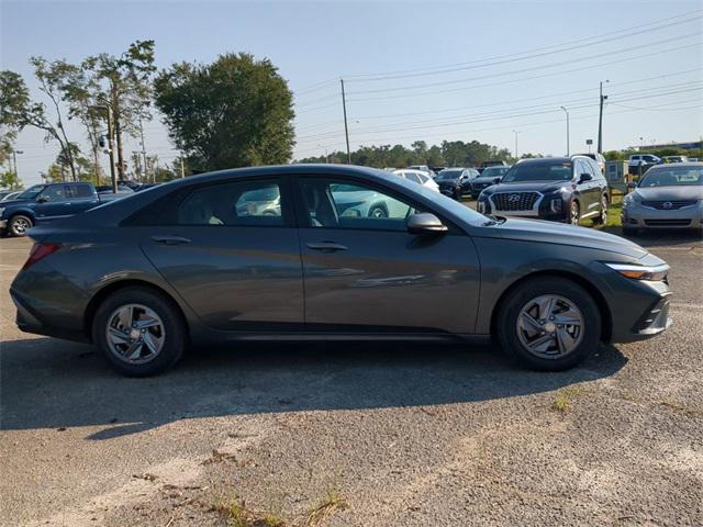 new 2025 Hyundai Elantra car, priced at $23,560