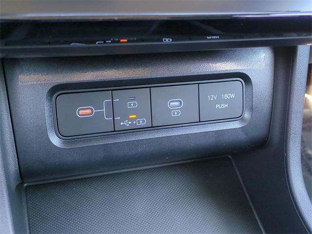 new 2025 Hyundai TUCSON Plug-In Hybrid car, priced at $37,524