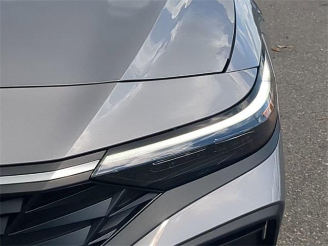 new 2025 Hyundai Elantra car, priced at $26,939