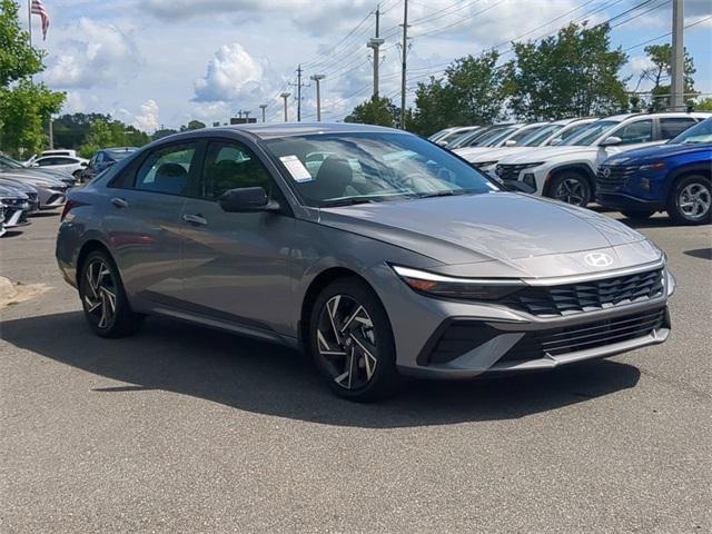 new 2025 Hyundai Elantra car, priced at $26,939