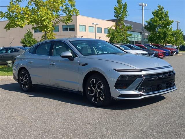 new 2024 Hyundai Sonata car, priced at $27,745