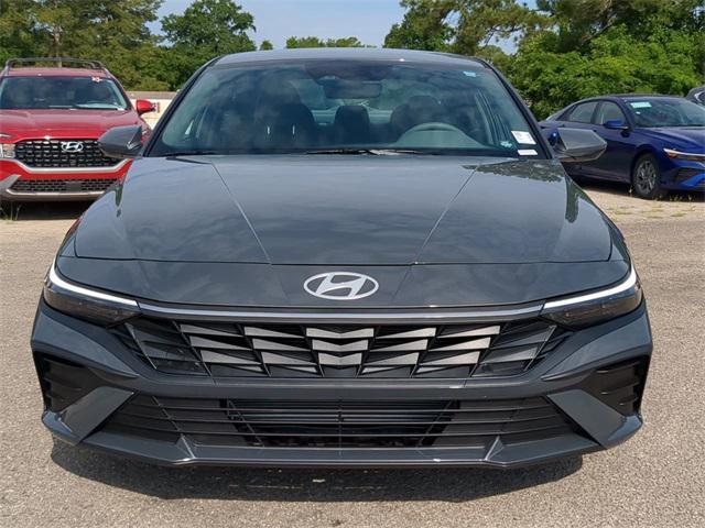 new 2025 Hyundai Elantra car, priced at $24,121