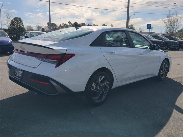 new 2025 Hyundai Elantra car, priced at $23,587