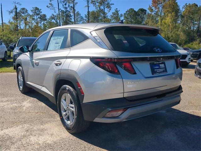 new 2025 Hyundai Tucson car, priced at $30,425