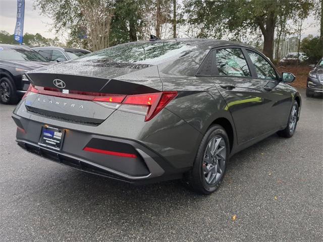new 2025 Hyundai Elantra car, priced at $23,107