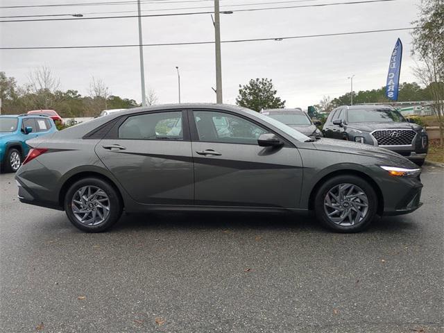 new 2025 Hyundai Elantra car, priced at $23,107