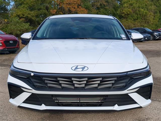 new 2025 Hyundai Elantra car, priced at $25,160