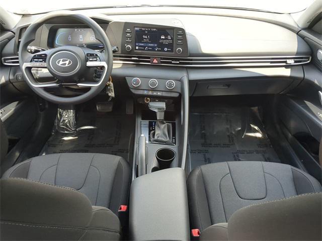 new 2025 Hyundai Elantra car, priced at $21,919